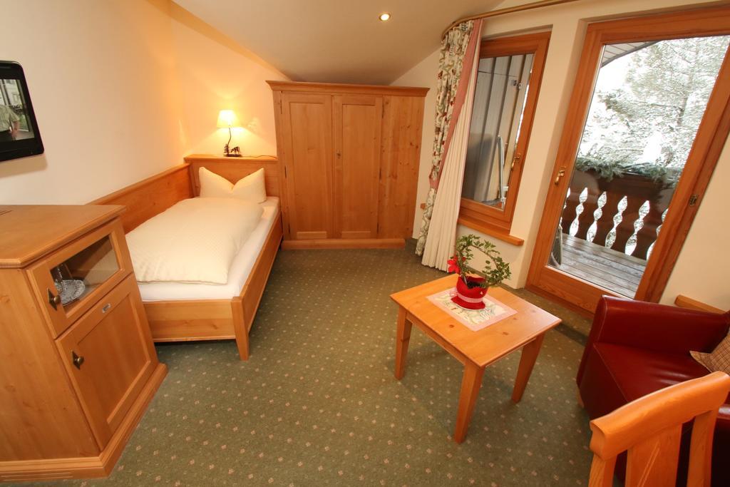 Todnauerberg Hotel Im Schwarzwald Todtnauberg Room photo