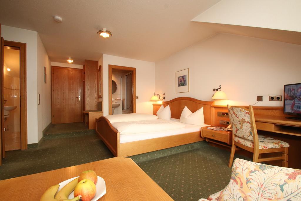 Todnauerberg Hotel Im Schwarzwald Todtnauberg Room photo